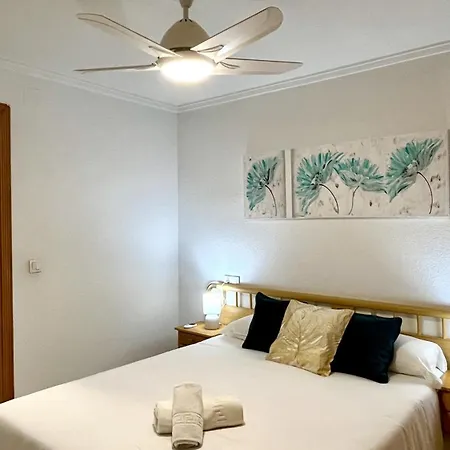 House One * Santa Pola